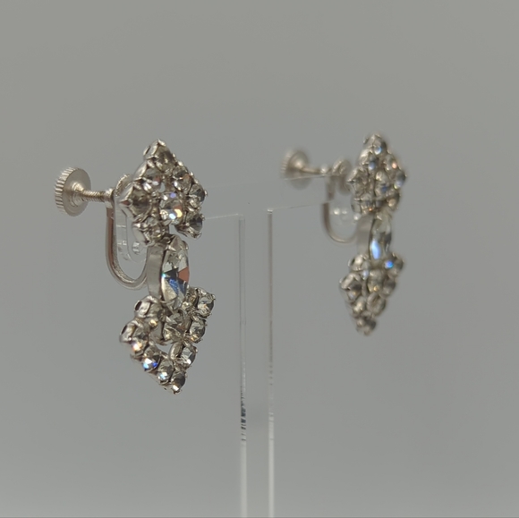 Rhinestones Duane Earrings Vintage Screw Back Rhodium Plating Dangle Signed - Picture 3 of 8